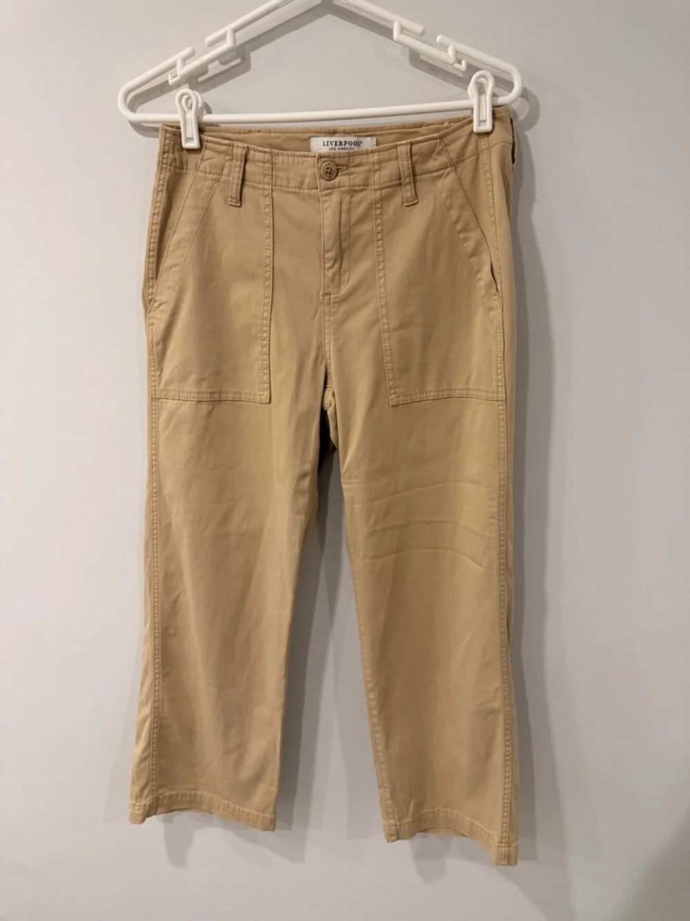 Liverpool Los Angeles Wide Leg Crop Mid Rise Cargo Pants Tan Size 6/28 - Picture 2 of 13